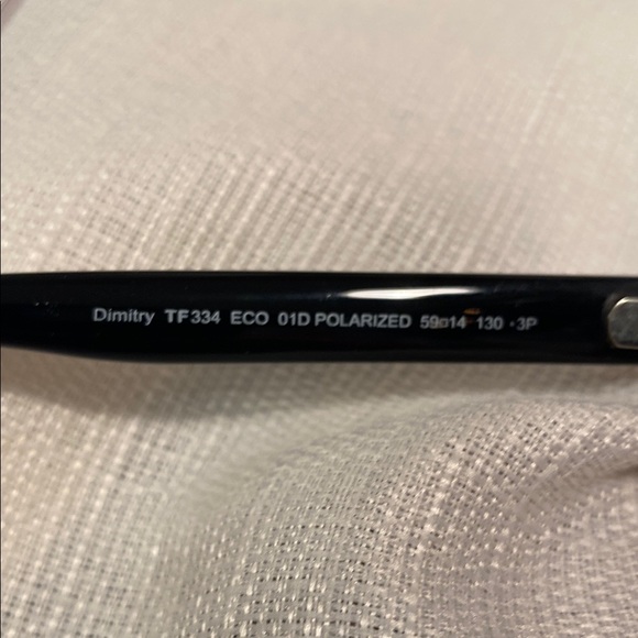 Tom Ford Black Sunglasses with Case - Picture 7 of 16